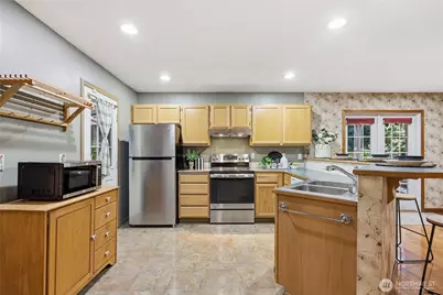 7591 NE Beachwood Avenue, Poulsbo, WA 98370 - Photo 12