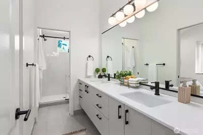 11349 B 23rd Avenue NE, Seattle, WA 98125 - Photo 10