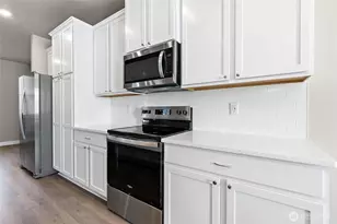8760 151st St E, Puyallup, WA 98375 - Photo 24