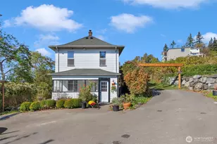 1411 Sunnyside Blvd, Lake Stevens, WA 98258 - Photo 1