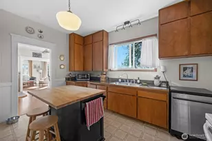 1411 Sunnyside Blvd, Lake Stevens, WA 98258 - Photo 12