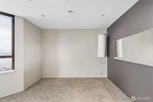 2201 3rd Ave, Seattle, WA 98121 - Photo 14