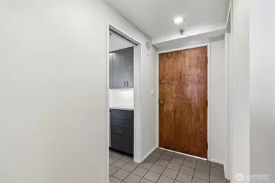 2201 3rd Avenue #2503, Seattle, WA 98121 - Photo 26