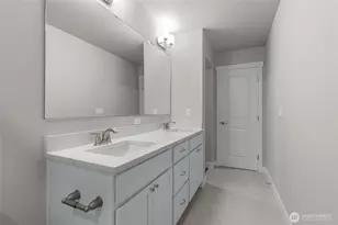 8745 151st St E, Puyallup, WA 98375 - Photo 34