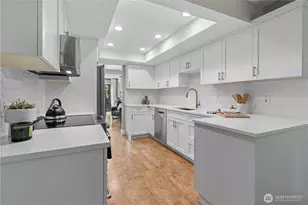 13730 15th Ave NE, Seattle, WA 98125 - Photo 6