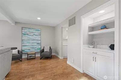 13730 15th Avenue NE #E203, Seattle, WA 98125 - Photo 12