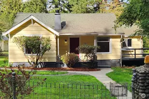 1758 NE Jacobson Rd, Poulsbo, WA 98370 - Photo 2