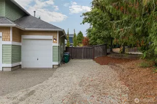 7922 NE 125th St, Kirkland, WA 98034 - Photo 4