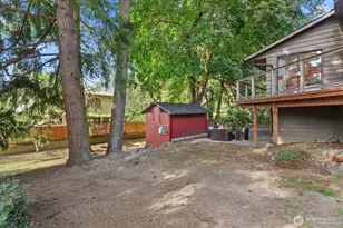 8611 118th Ave SE, Newcastle, WA 98056 - Photo 30