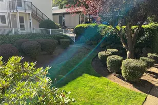 12004 Slater Ave NE, Kirkland, WA 98034 - Photo 10