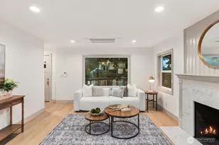 9752 Evanston Ave N, Seattle, WA 98103 - Photo 8