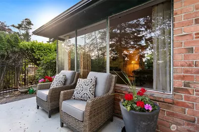 1805 NW 95th Street, Seattle, WA 98117 - Photo 24