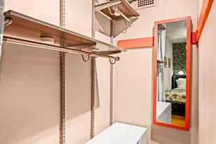 519 W Roy St, Seattle, WA 98119 - Photo 28