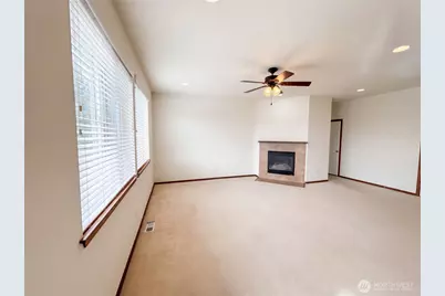 7629 201st Place, Kenmore, WA 98028 - Photo 10