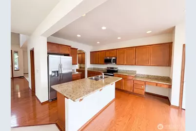 7629 201st Place, Kenmore, WA 98028 - Photo 6
