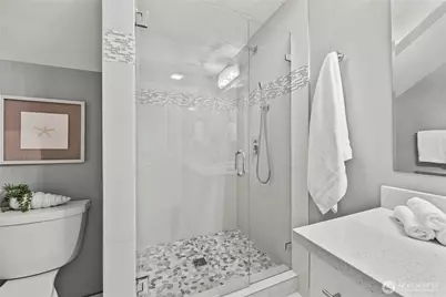 9123 NE 145th Street, Kirkland, WA 98034 - Photo 32