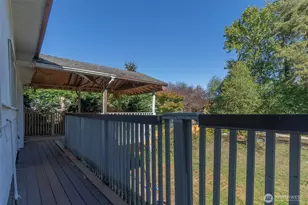 2230 S 253rd Pl, Des Moines, WA 98198 - Photo 30
