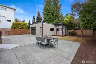 8046 11th Ave NW, Seattle, WA 98117 - Photo 30