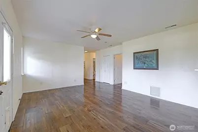 873 Rocky Point Drive, Camano Island, WA 98282 - Photo 32
