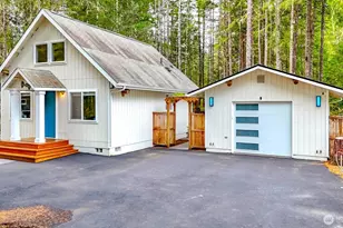250 N Lakeview, Hoodsport, WA 98548 - Photo 2
