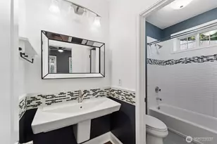 17247 SE 54th Pl, Bellevue, WA 98006 - Photo 12