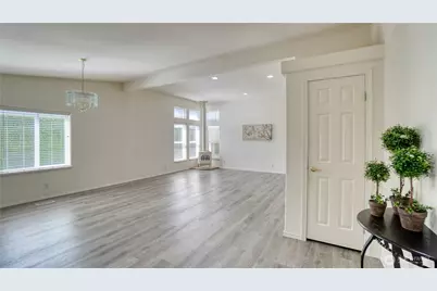 8806 60th Avenue E, Puyallup, WA 98371 - Photo 4