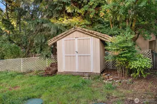 6915 SE Cleveland Ave, Port Orchard, WA 98366 - Photo 34