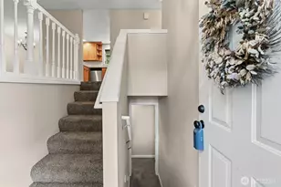 6915 SE Cleveland Ave, Port Orchard, WA 98366 - Photo 2
