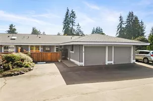 1372 Bel Air Rd, Tacoma, WA 98406 - Photo 1