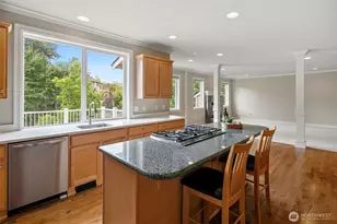 8701 113th Ave SE, Newcastle, WA 98056 - Photo 10