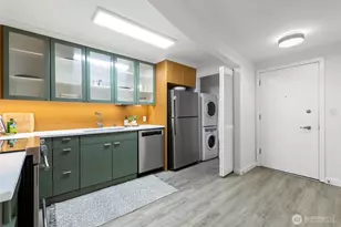 732 11th Ave E, Seattle, WA 98102 - Photo 20