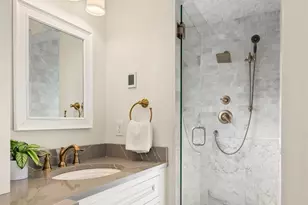 5224 37th Ave NE, Seattle, WA 98105 - Photo 18