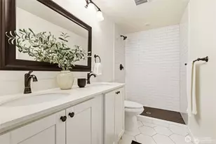 12042 14th Avenue Northeast, Seattle, WA 98125 - Photo 20