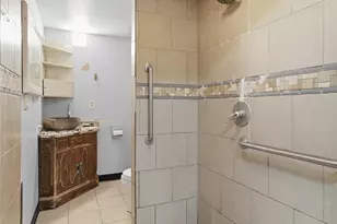 1123 Military Rd E, Tacoma, WA 98445 - Photo 8