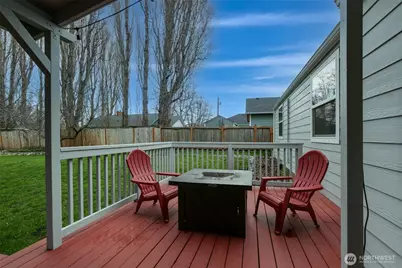 950 SE 4th Avenue, Oak Harbor, WA 98277 - Photo 22