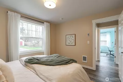 950 SE 4th Avenue, Oak Harbor, WA 98277 - Photo 30
