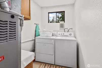 4130 156th Lane SE, Bellevue, WA 98006 - Photo 36