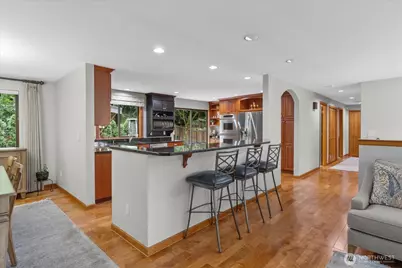 4130 156th Lane SE, Bellevue, WA 98006 - Photo 12