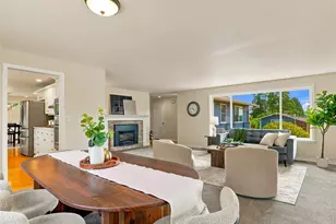 10404 NE 198th St, Bothell, WA 98011 - Photo 4