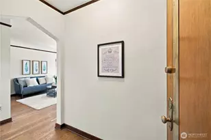 220 W Olympic Pl, Seattle, WA 98119 - Photo 8