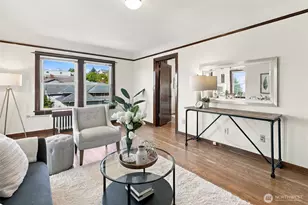 220 W Olympic Pl, Seattle, WA 98119 - Photo 10