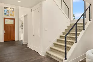 11210 NE 60th St, Kirkland, WA 98033 - Photo 18