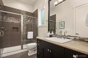 11210 NE 60th St, Kirkland, WA 98033 - Photo 14