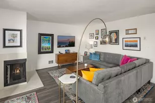 11239 Greenwood Ave N, Seattle, WA 98133 - Photo 6