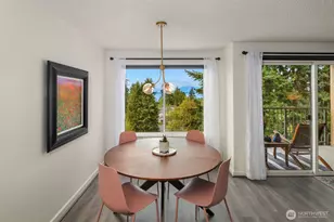 11239 Greenwood Ave N, Seattle, WA 98133 - Photo 14