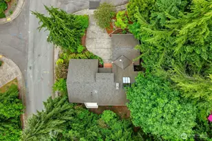 15301 SE 48th Dr, Bellevue, WA 98006 - Photo 28