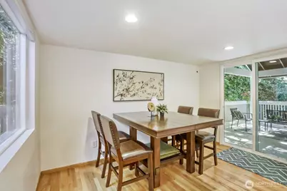 15301 SE 48th Drive, Bellevue, WA 98006 - Photo 10