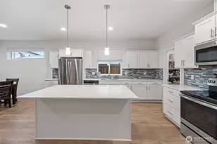 2113 Lancaster Dr, Ferndale, WA 98248 - Photo 8
