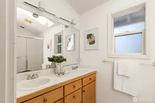 16273 Reitan Rd NE, Bainbridge Island, WA 98110 - Photo 24