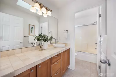 5125 NE 5th Street, Renton, WA 98059 - Photo 18